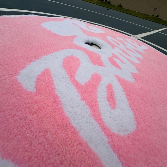Tufted Barbie Rug - Picture 3 of 4